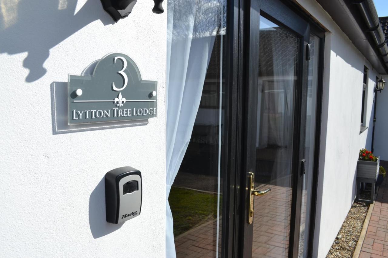 Number 3, Lytton Tree Lodge, Reydon, Southwold Eksteriør bilde